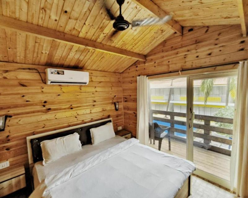 Beach Walk Resort Goa image