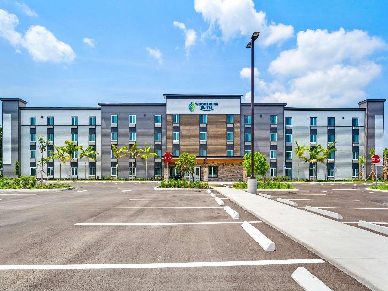 Woodspring Suites Fort Myers Cape Coral image