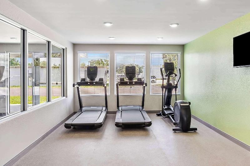 Woodspring Suites Fort Myers Cape Coral image