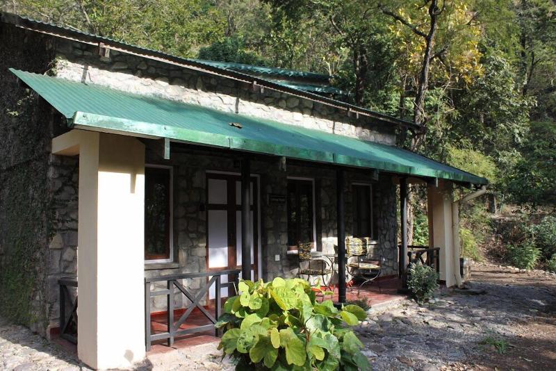 Neemranaa ™s Glasshouse On The Ganges image