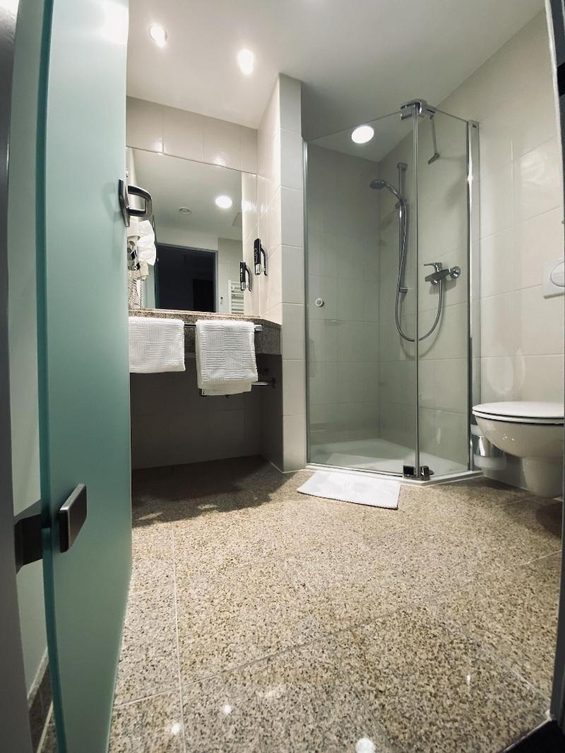 Airea Hotel image