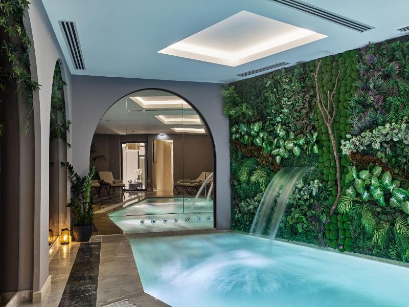 La Fleur Boutique Hotel image