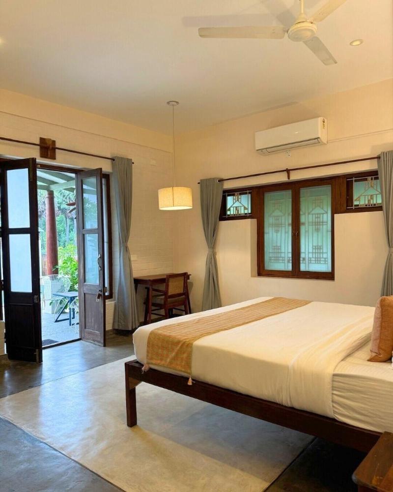 QUADRUPLE WITH DOUBLE BED