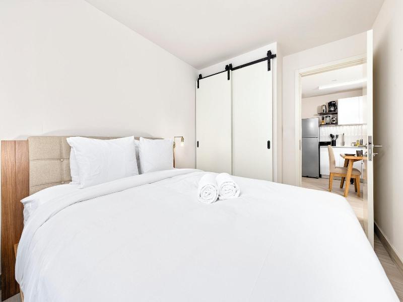 Casco View Apartments image