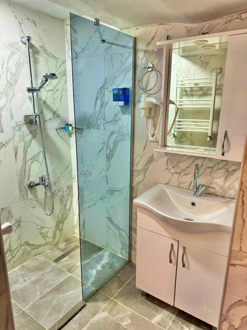 Otel Kada Ka Y image