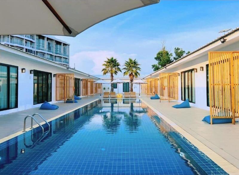 Longlay Resort Rayong image