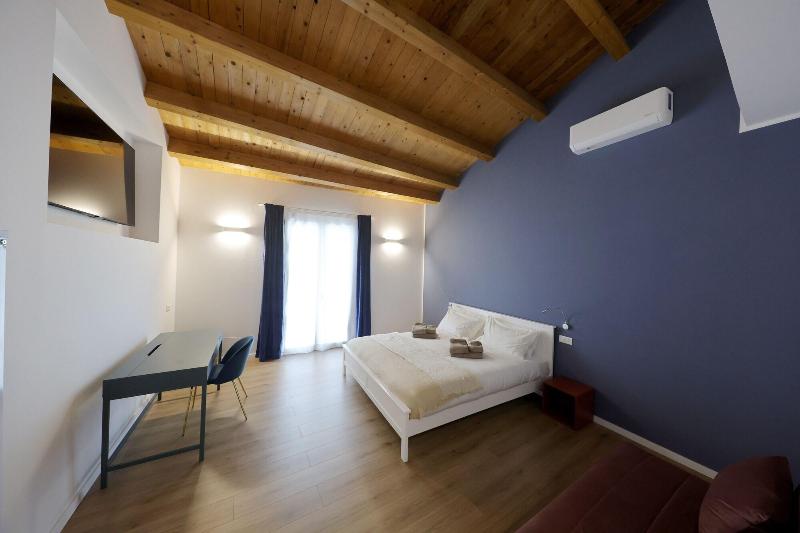 Argenteria5 Holiday Rooms image