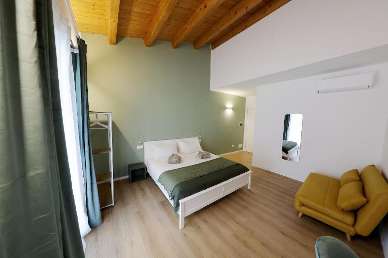 Argenteria5 Holiday Rooms image