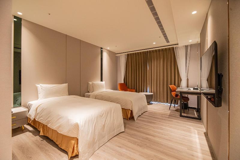 Jingin Hotel image