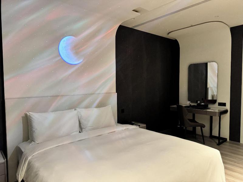 Jingin Hotel image