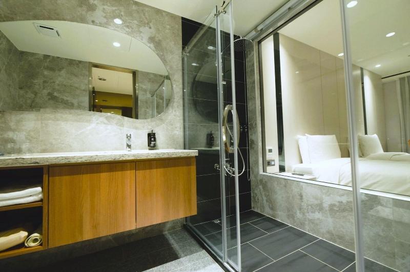 Jingin Hotel image
