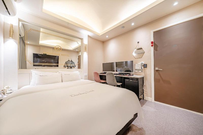 Dk Hotel image
