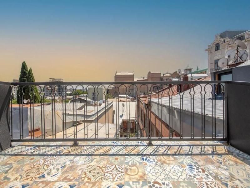 Opera Hotel image