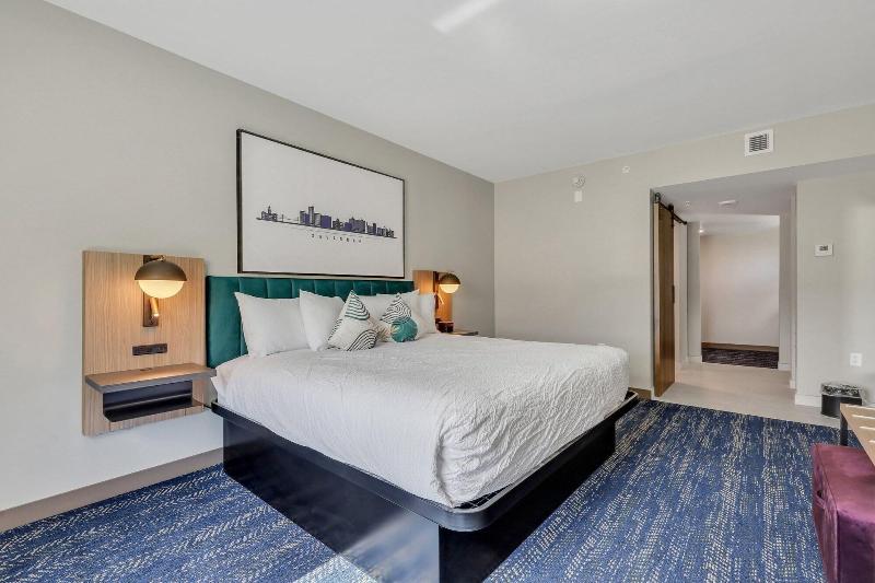 The Kingston Hotel image