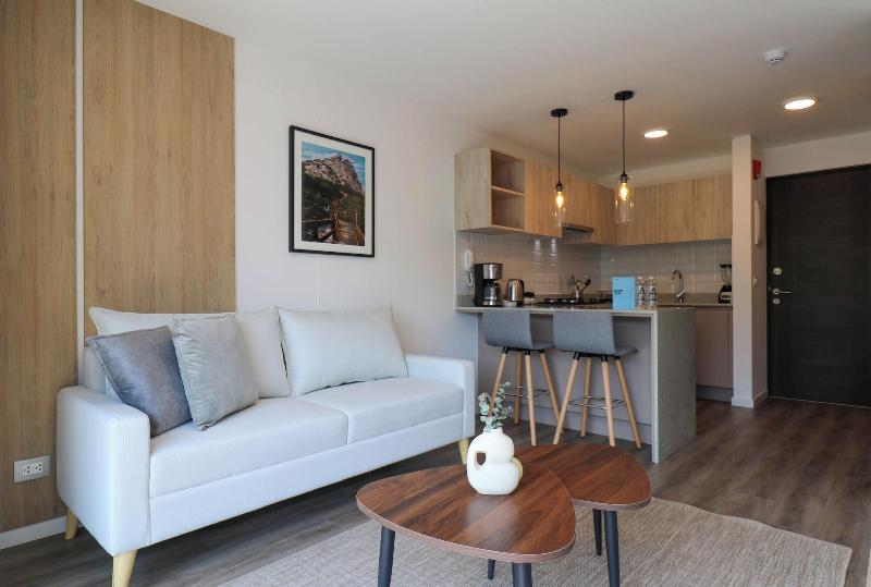 Los Pinos By Wynwood House image