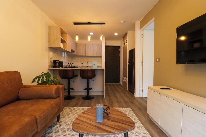 Los Pinos By Wynwood House image