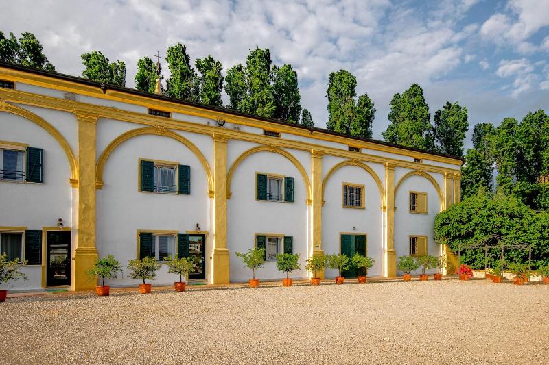 Agriturismo Il Leone Della Torre image