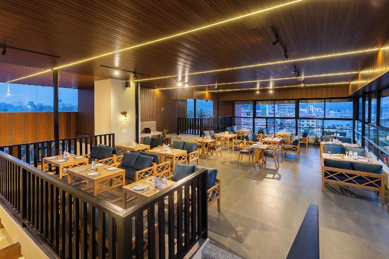 Hotel Crystal Pashupati image