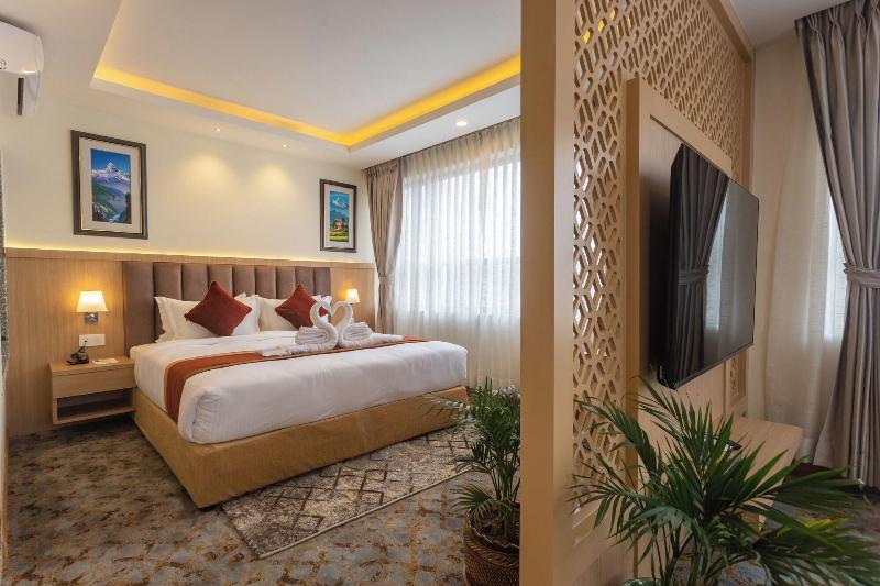 Hotel Crystal Pashupati image