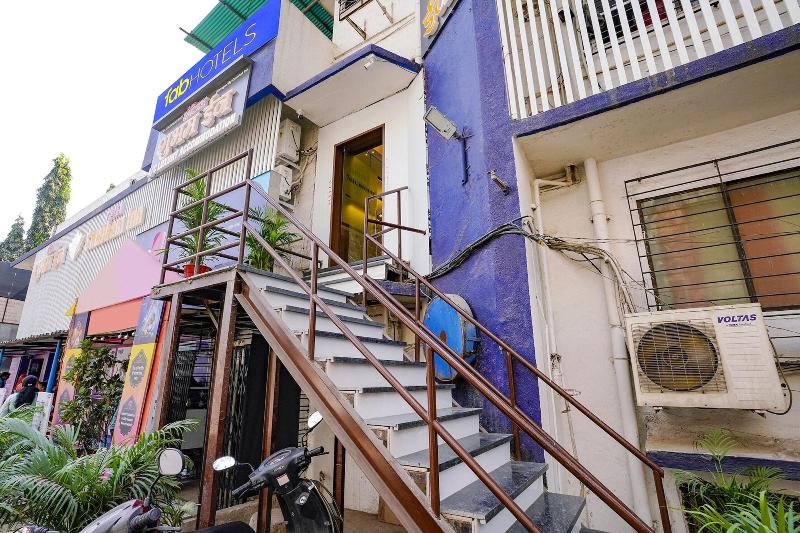 Fabhotel Shubham Inn image