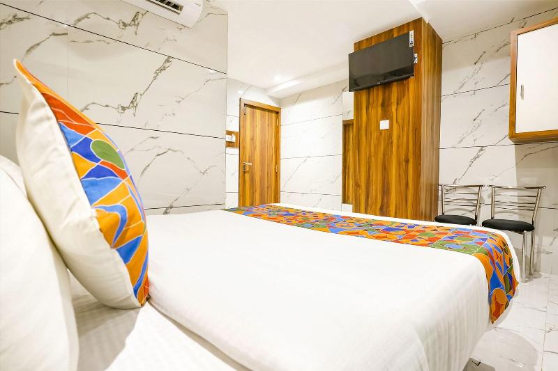 Fabhotel Shubham Inn image