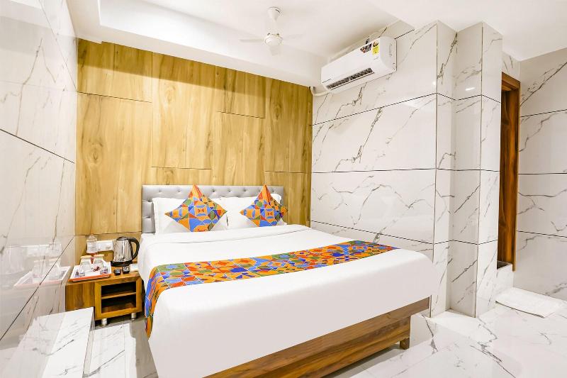 Fabhotel Shubham Inn image