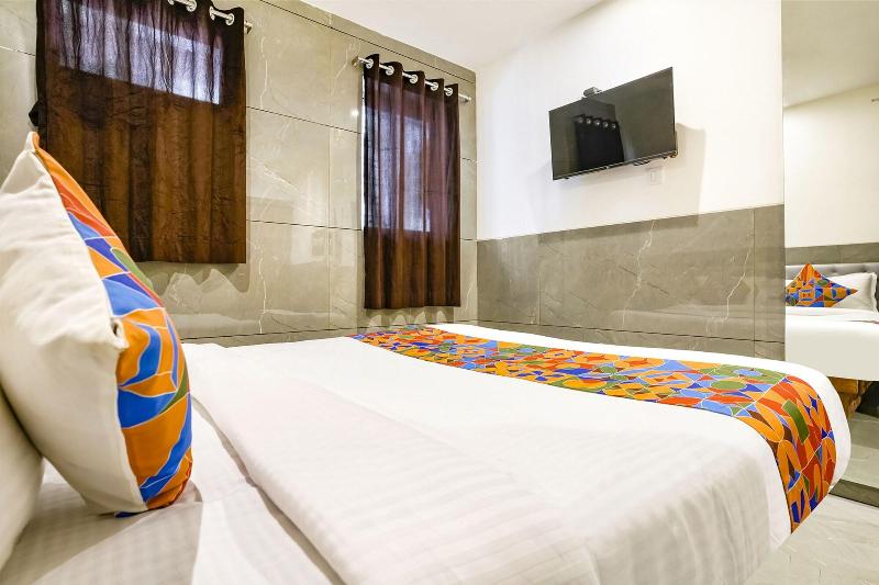 Fabhotel Shubham Inn image