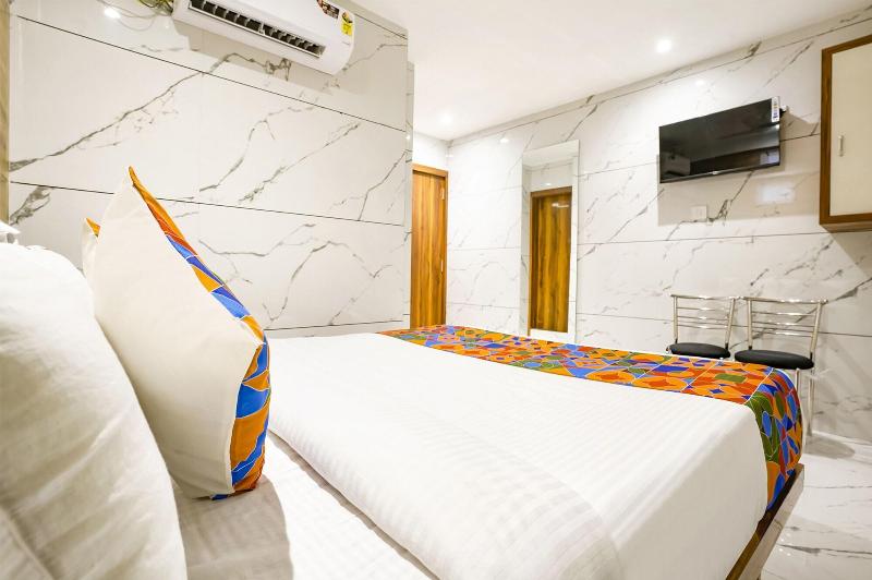 Fabhotel Shubham Inn image