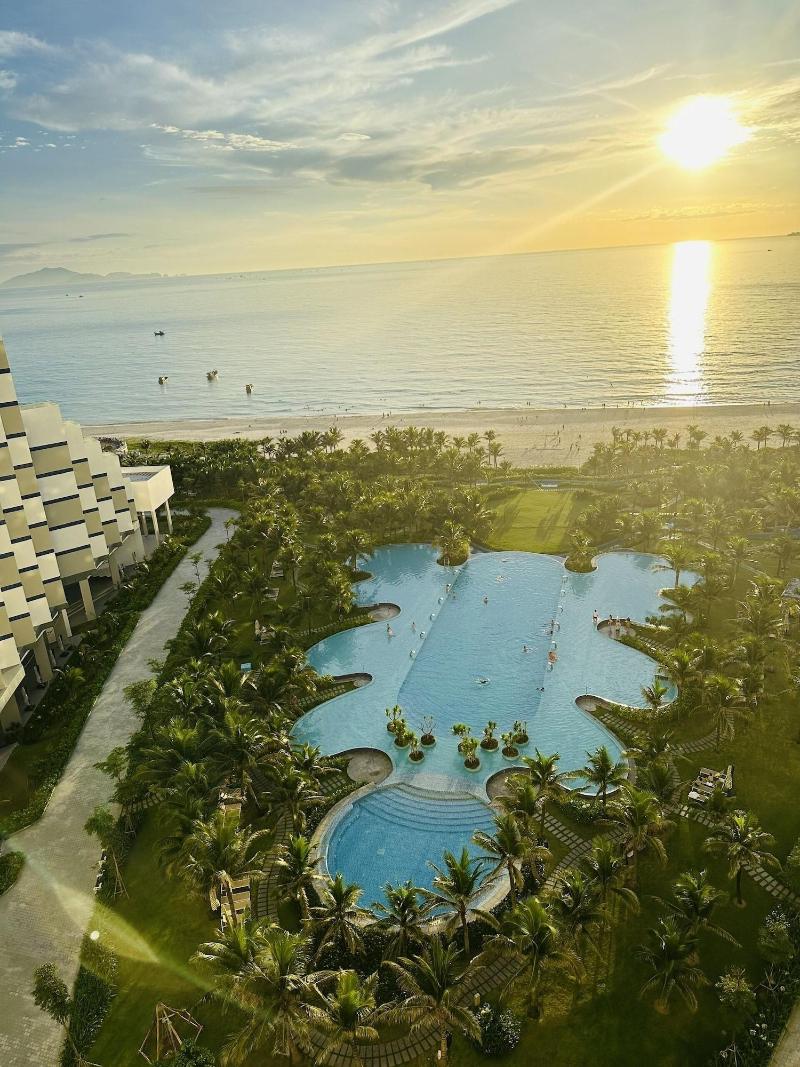 Seaview Cam Ranh image