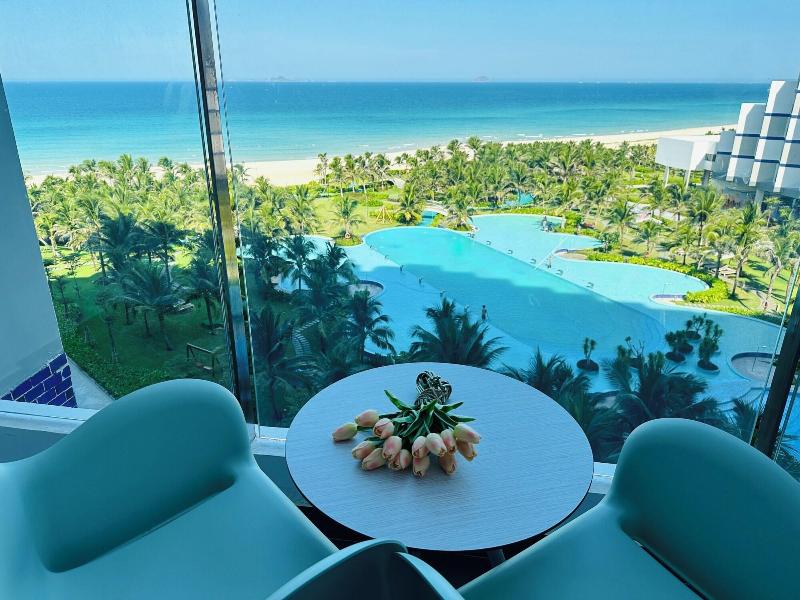 Seaview Cam Ranh image