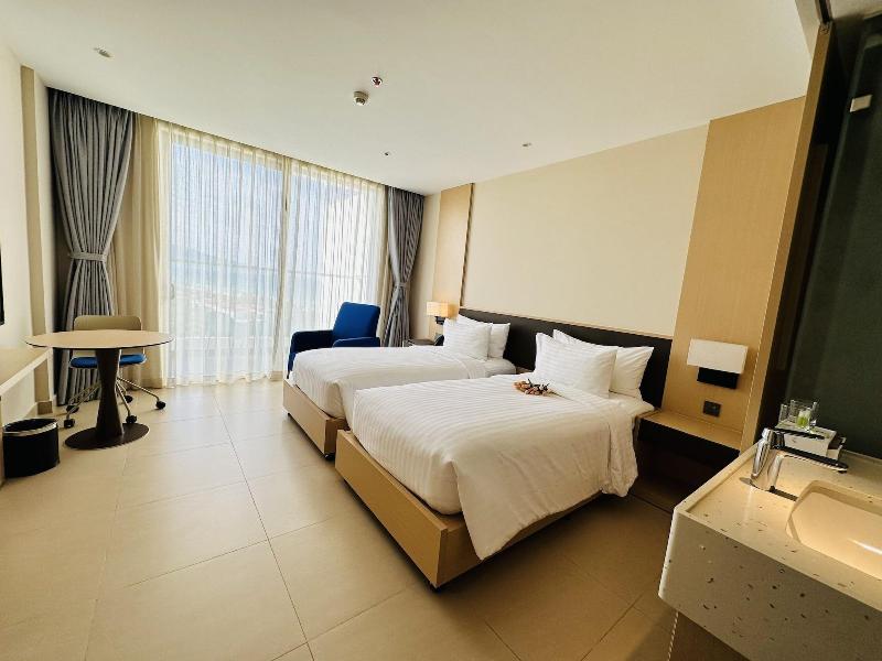 Seaview Cam Ranh image