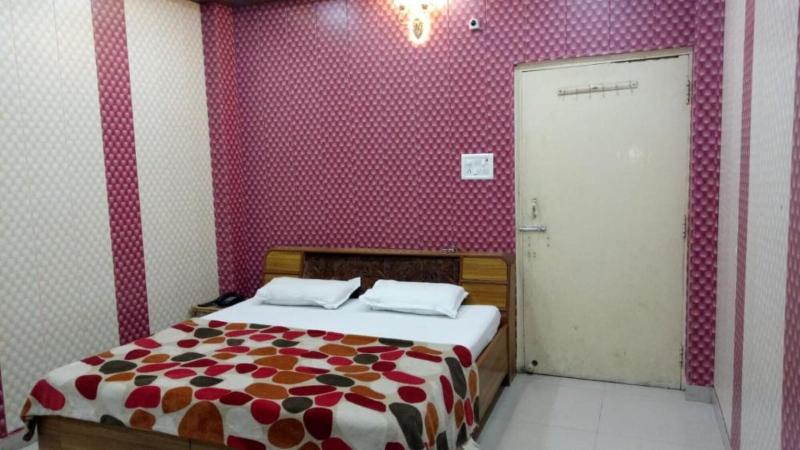 Shiv Ganga Hotel image
