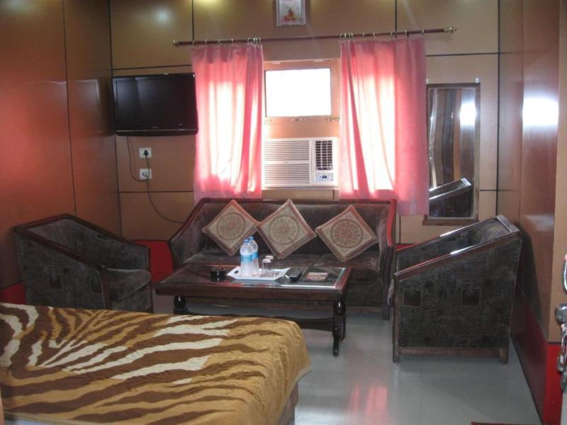 Shiv Ganga Hotel image