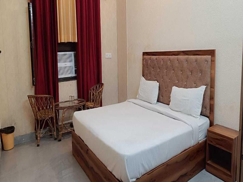 Shiv Ganga Hotel image