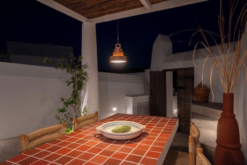 Kanava Cave Winery Villa image