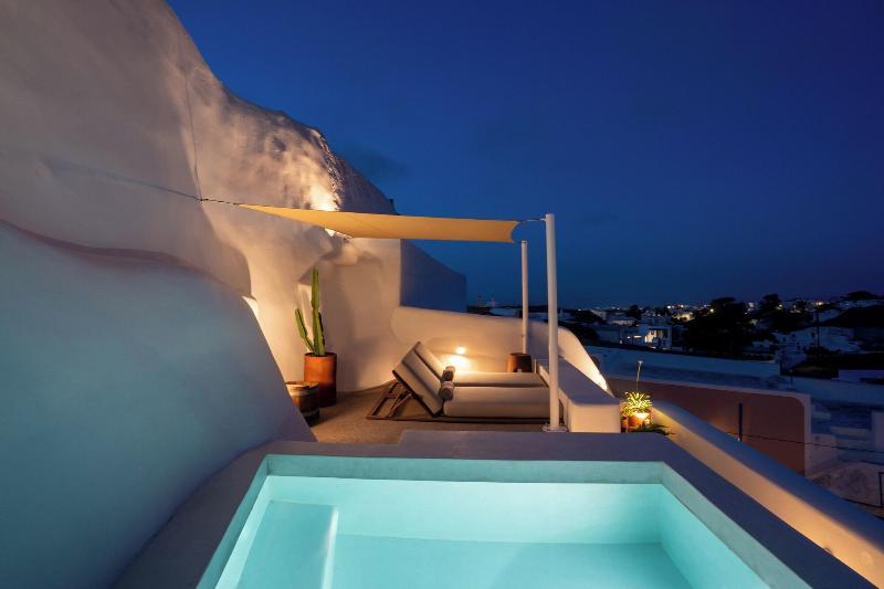 Kanava Cave Winery Villa image