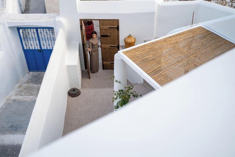 Kanava Cave Winery Villa image