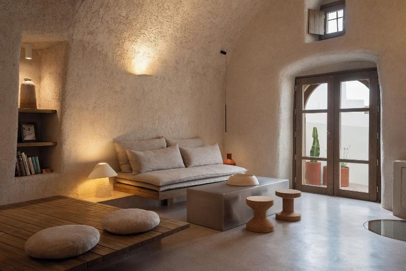 Kanava Cave Winery Villa image