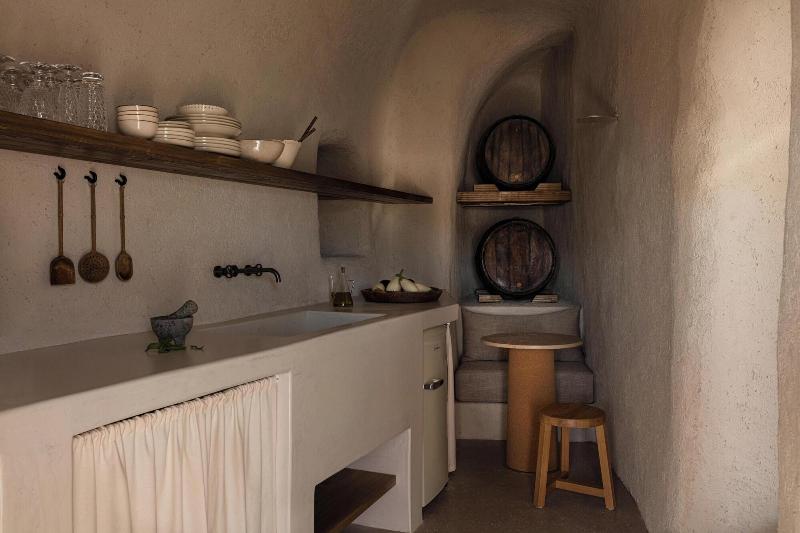Kanava Cave Winery Villa image