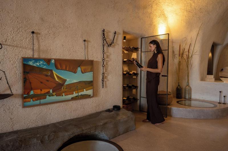 Kanava Cave Winery Villa image