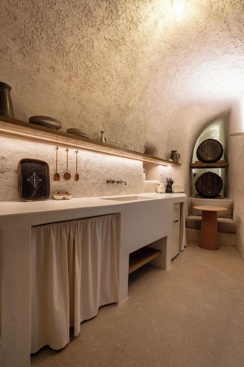 Kanava Cave Winery Villa image