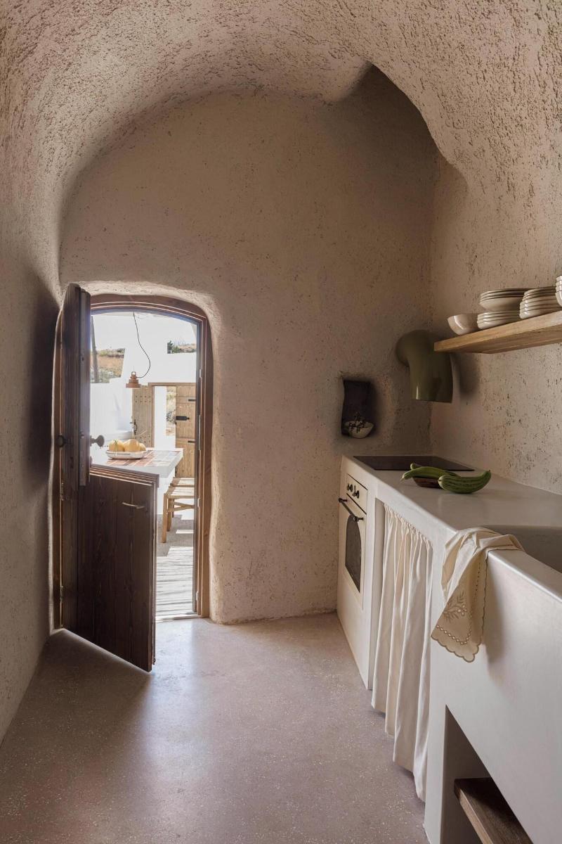 Kanava Cave Winery Villa image