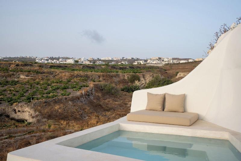 Kanava Cave Winery Villa image