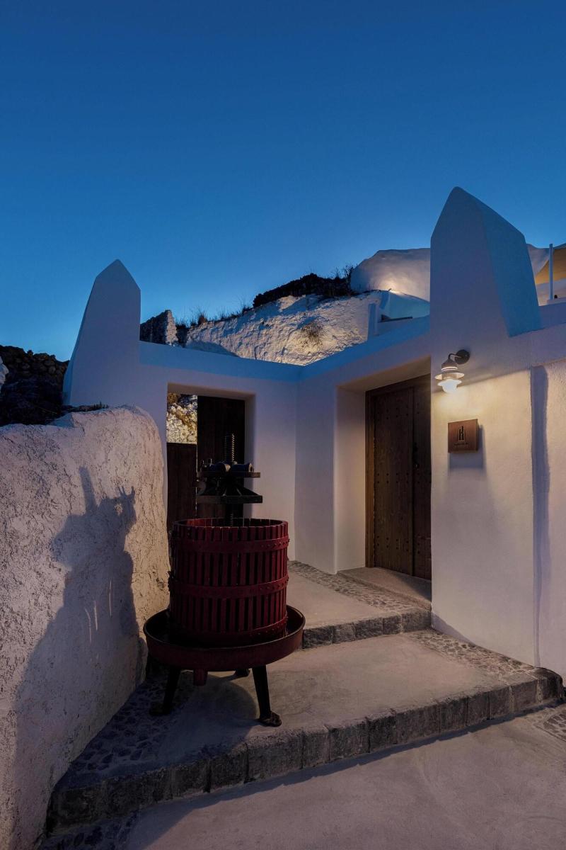 Kanava Cave Winery Villa image