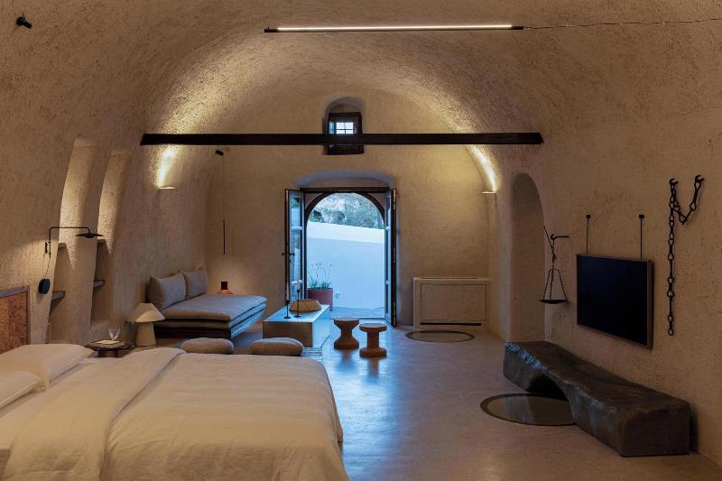 Kanava Cave Winery Villa image