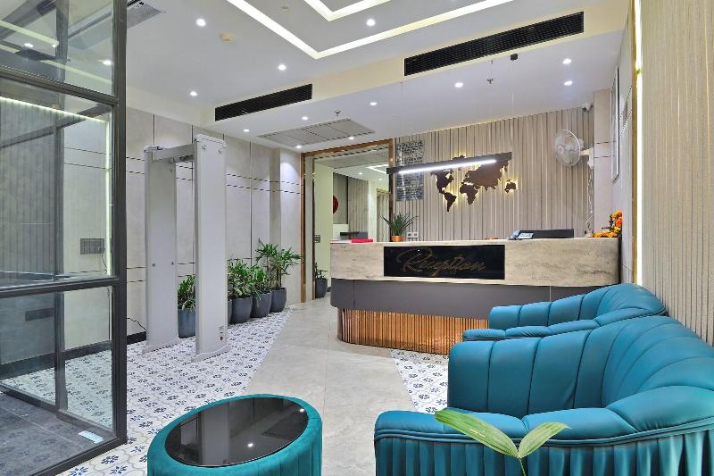 Hotel Uptown By La Exito Hotels image