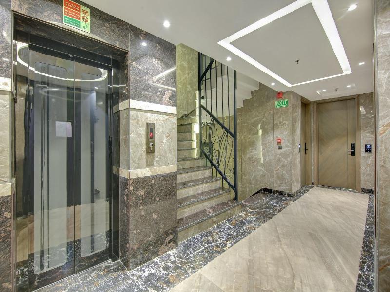 Hotel Uptown By La Exito Hotels image
