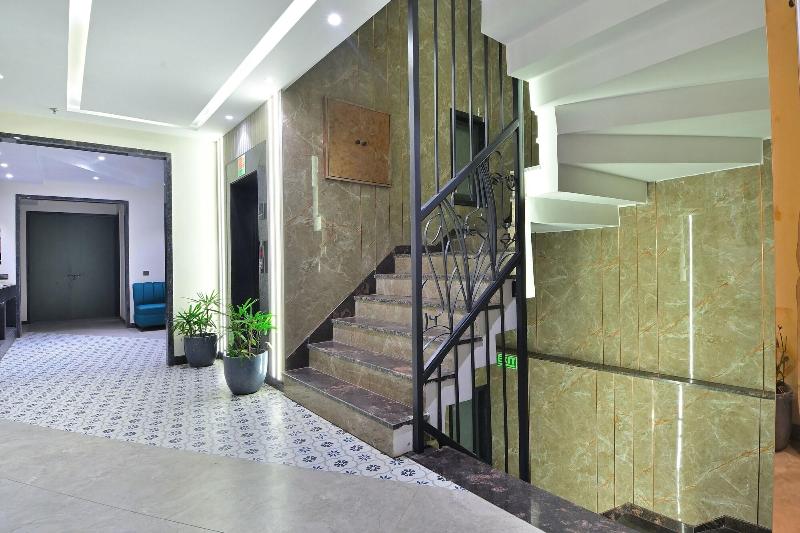 Hotel Uptown By La Exito Hotels image