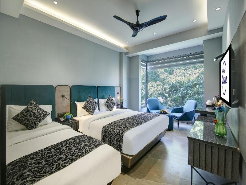 Hotel Uptown By La Exito Hotels image