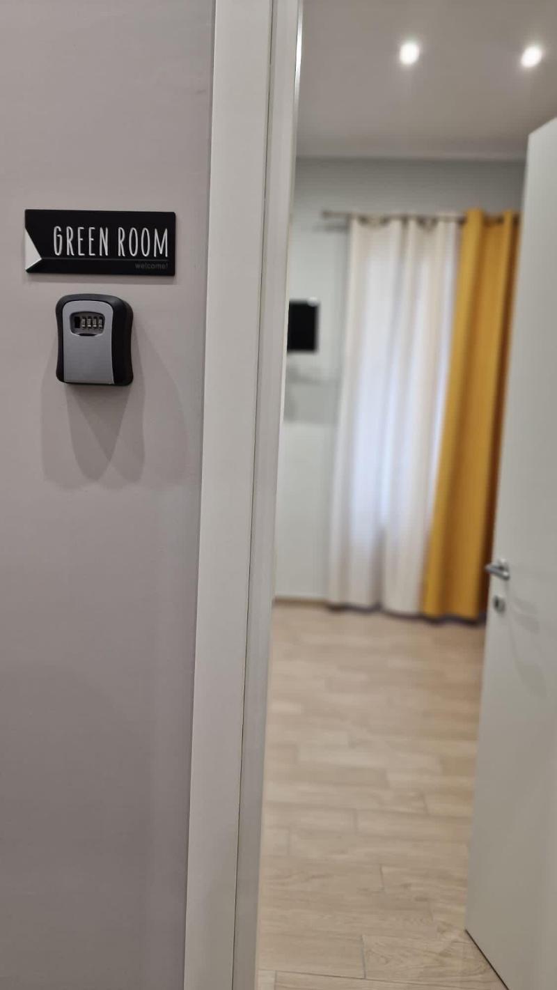 Miambra image